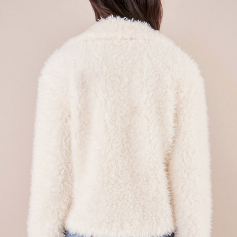 NWT Faux Fur Jacket - Picture 5 of 5